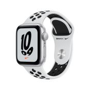 Apple Watch Nike SE GPS, 40mm Cassa in Alluminio color Argento con Cinturino Sport Puro Platino/Nero