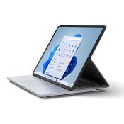 Microsoft Notebook Convertibili 2-in-1 Surface Laptop Studio 14" Intel i5 (GPU integrata, 512GB SSD, 16GB RAM) - Platino