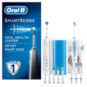 Oral-B Oral Center Spazzolino Elettrico Smart 5000 e Idropulsore Oxyjet con 4 Testine Oxyjet + 6 Testine Di Ricambio